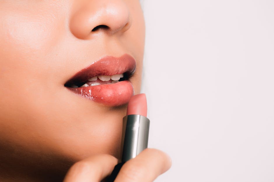 cismis nude lipstick shade - 11 Popular Lipstick Shades Every Woman Should Own